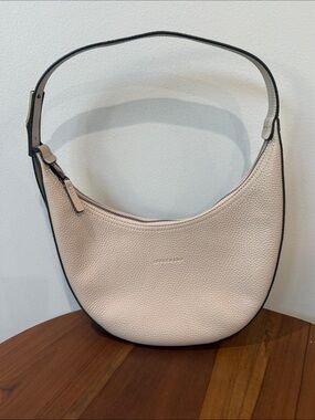 Longchamp Pebbled Leather Shoulder Bag in Pale Beige